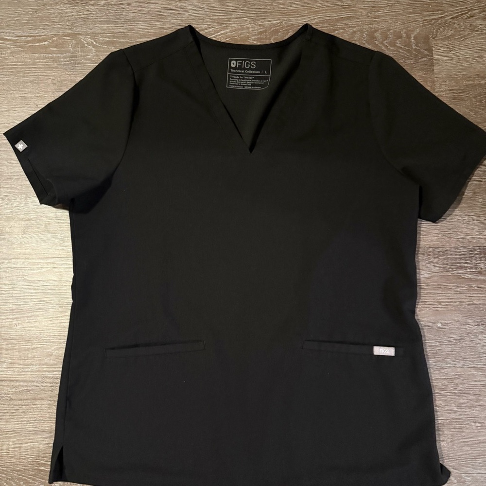 FIGS Women's Black Top